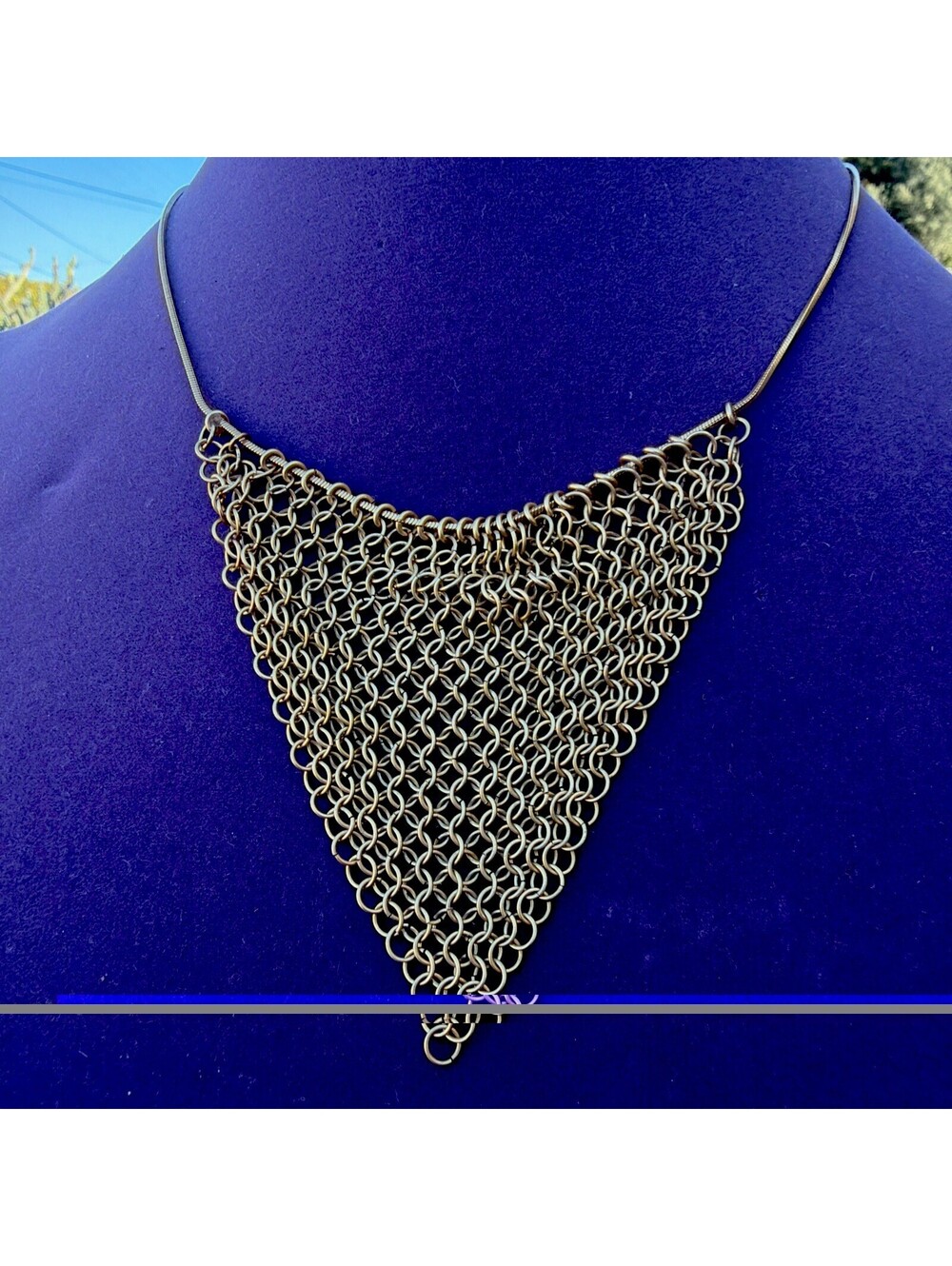 VTG Anne Klein Gold Tone Chainmail Mesh Bandana Triangular Necklace Choker 16”